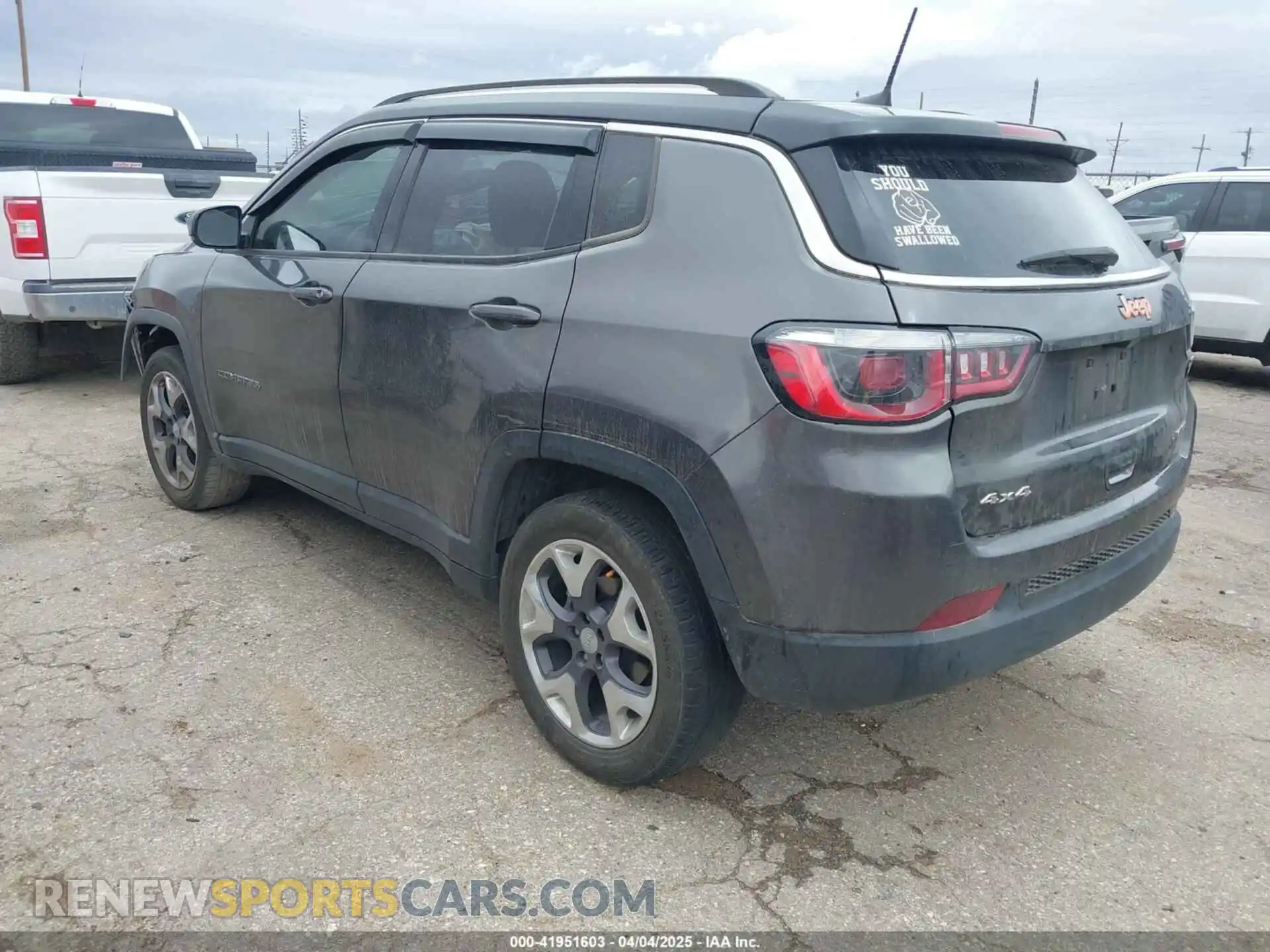 3 Photograph of a damaged car 3C4NJDCB9KT666254 JEEP COMPASS 2019