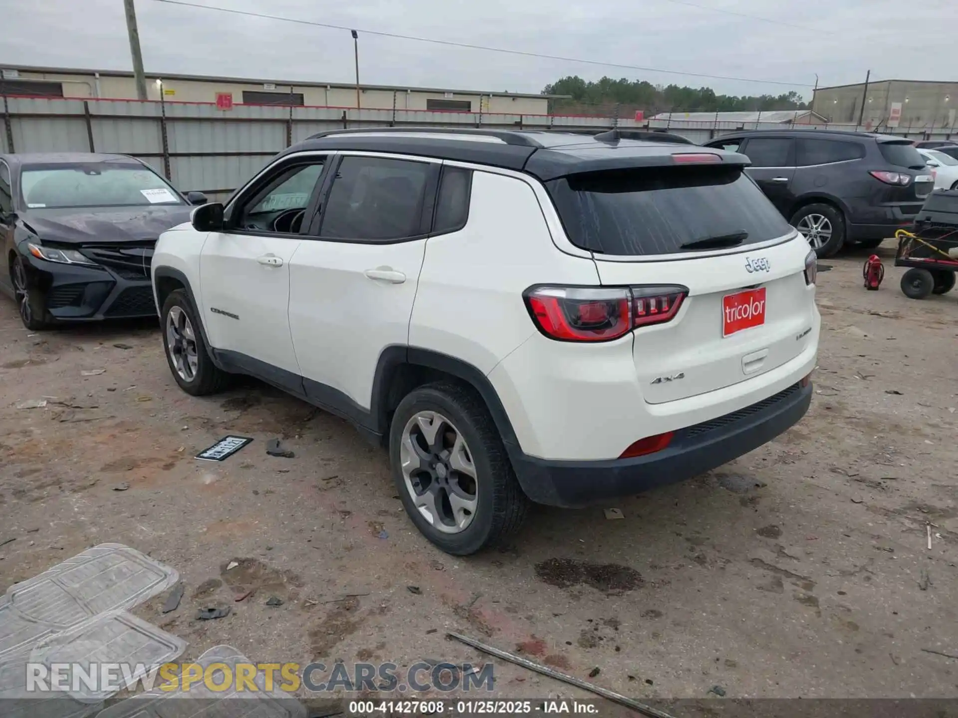 3 Photograph of a damaged car 3C4NJDCB9KT753684 JEEP COMPASS 2019