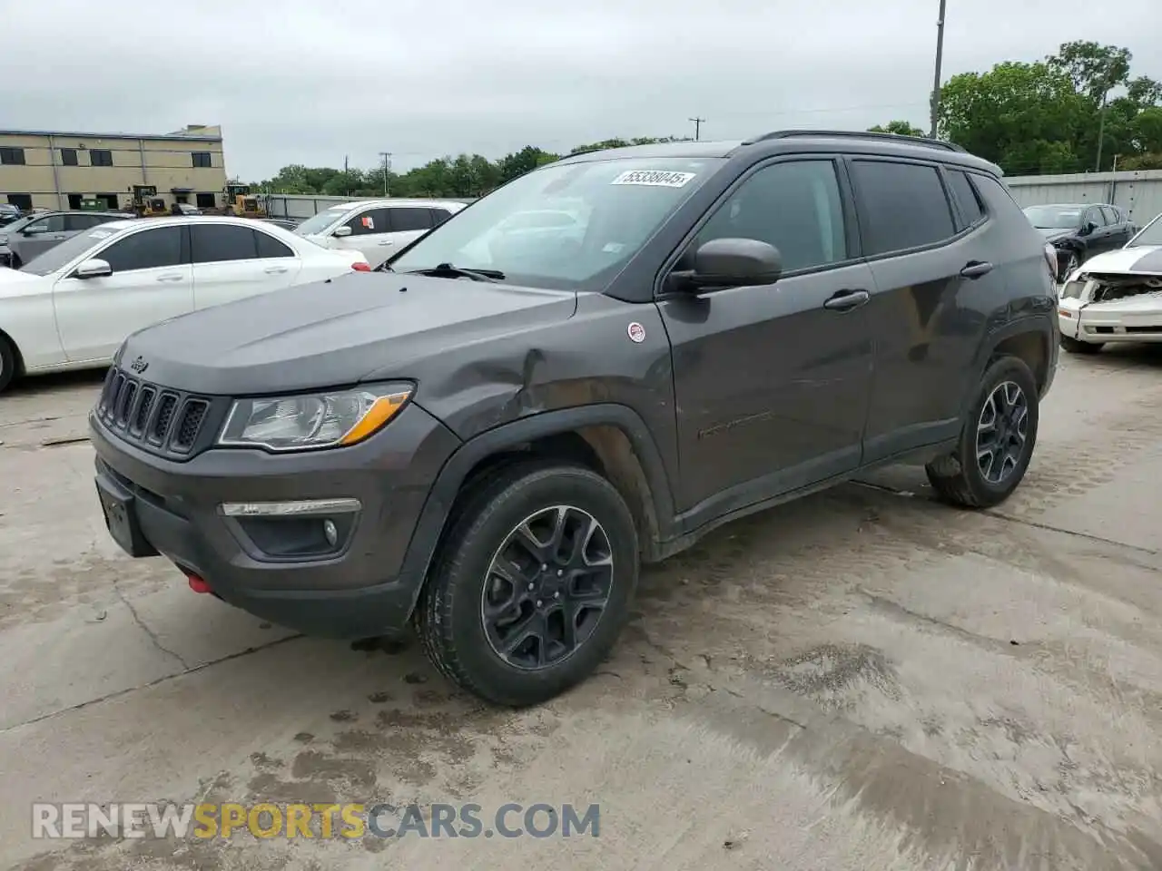 1 Photograph of a damaged car 3C4NJDDB0KT618740 JEEP COMPASS 2019