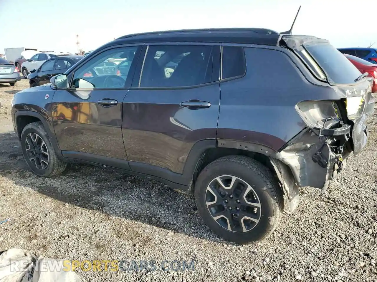 2 Photograph of a damaged car 3C4NJDDB0KT739946 JEEP COMPASS 2019