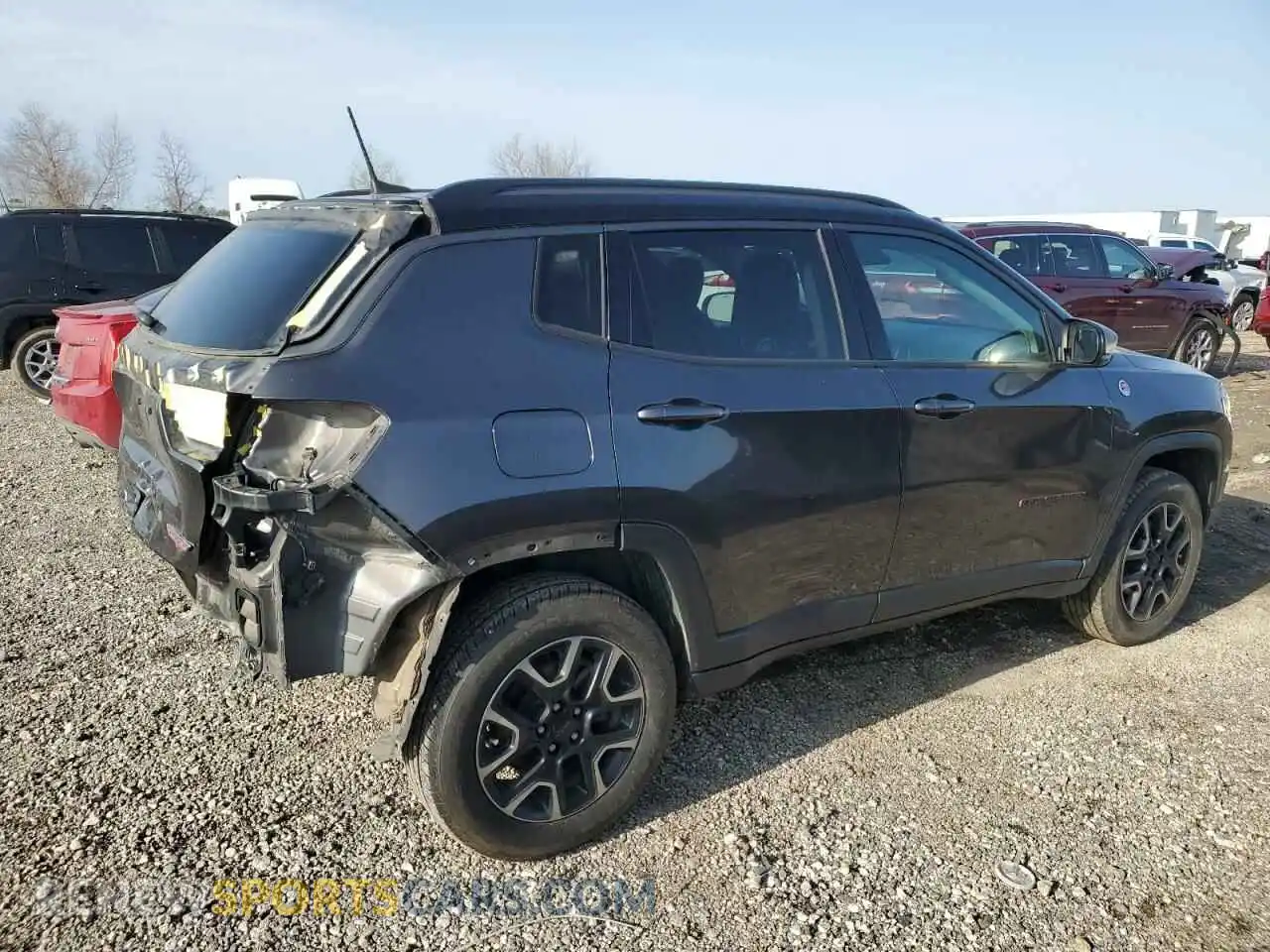 3 Photograph of a damaged car 3C4NJDDB0KT739946 JEEP COMPASS 2019