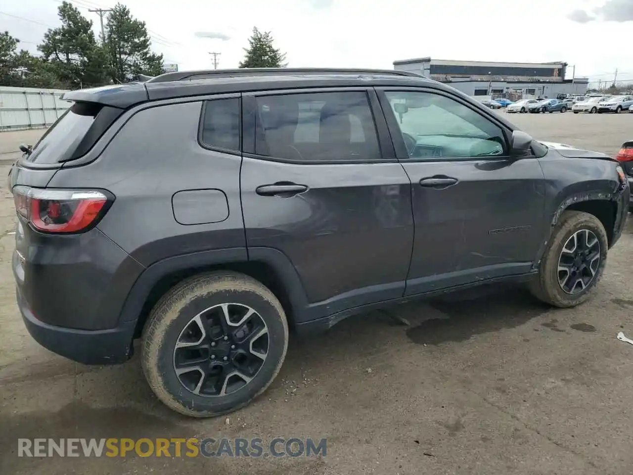 3 Photograph of a damaged car 3C4NJDDB0KT775734 JEEP COMPASS 2019