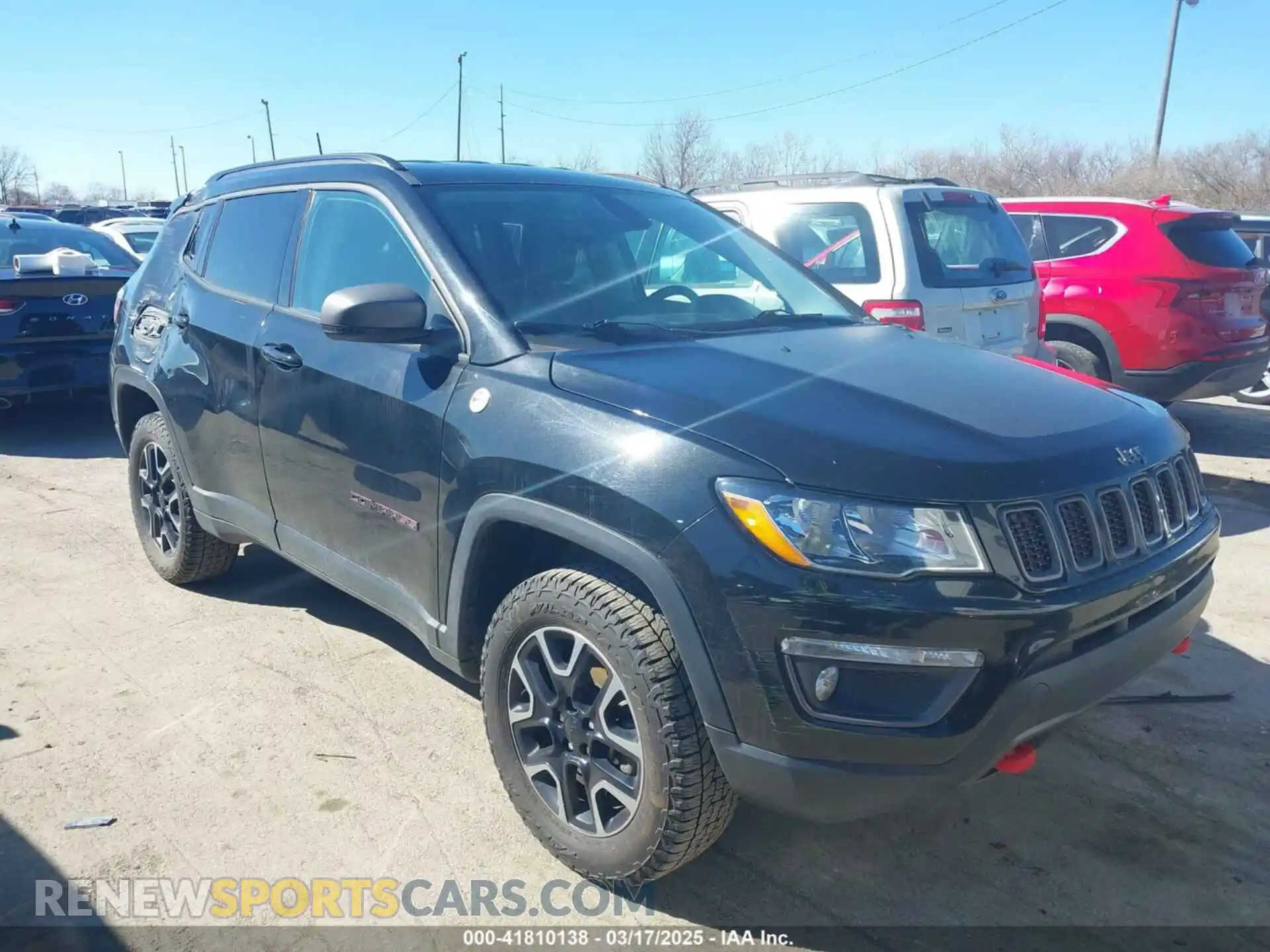 1 fotografías del automóvil dañado 3C4NJDDB1KT671642 JEEP COMPASS 2019