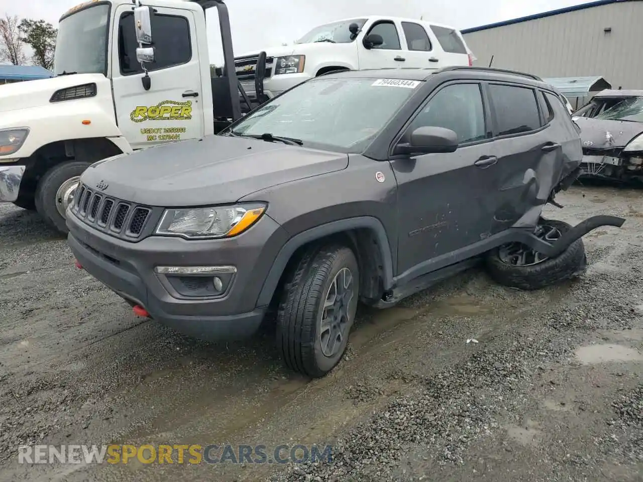 1 Photograph of a damaged car 3C4NJDDB1KT721827 JEEP COMPASS 2019