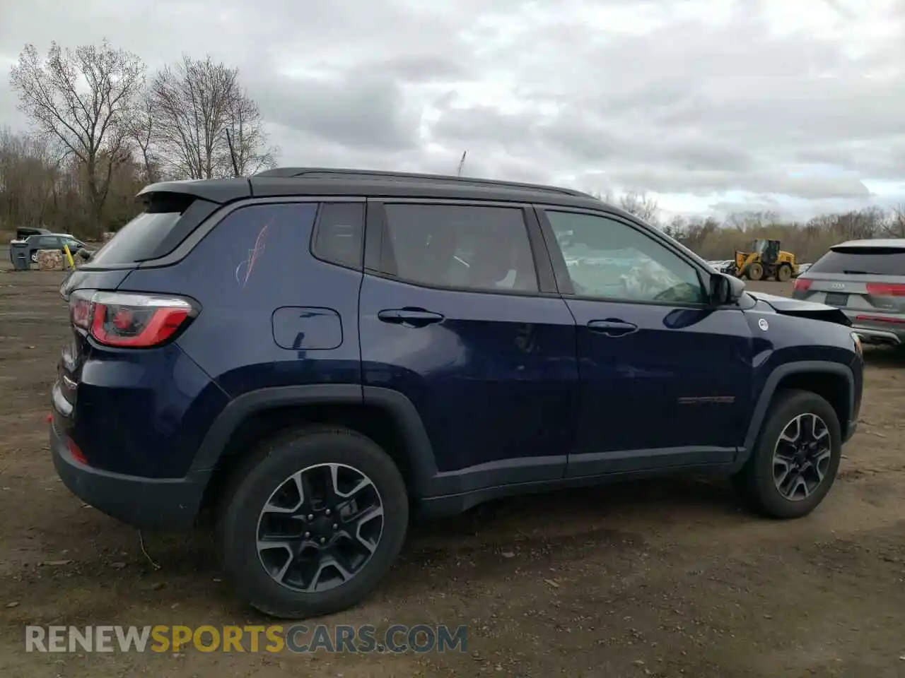 3 Photograph of a damaged car 3C4NJDDB2KT597762 JEEP COMPASS 2019