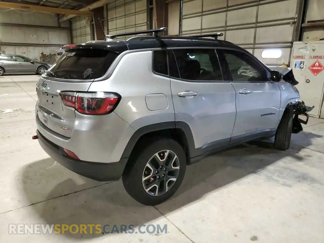 3 Photograph of a damaged car 3C4NJDDB5KT733527 JEEP COMPASS 2019