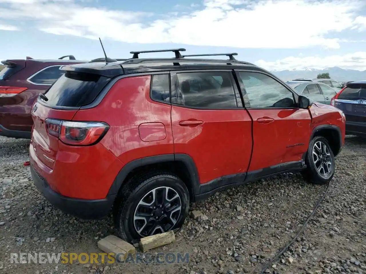 3 Photograph of a damaged car 3C4NJDDB6KT795244 JEEP COMPASS 2019
