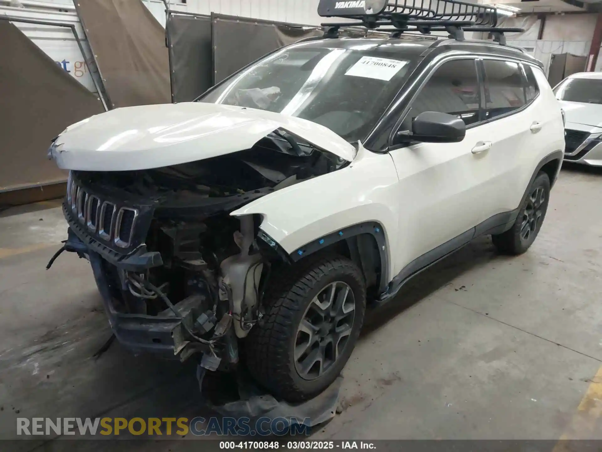 2 Photograph of a damaged car 3C4NJDDB8KT668110 JEEP COMPASS 2019