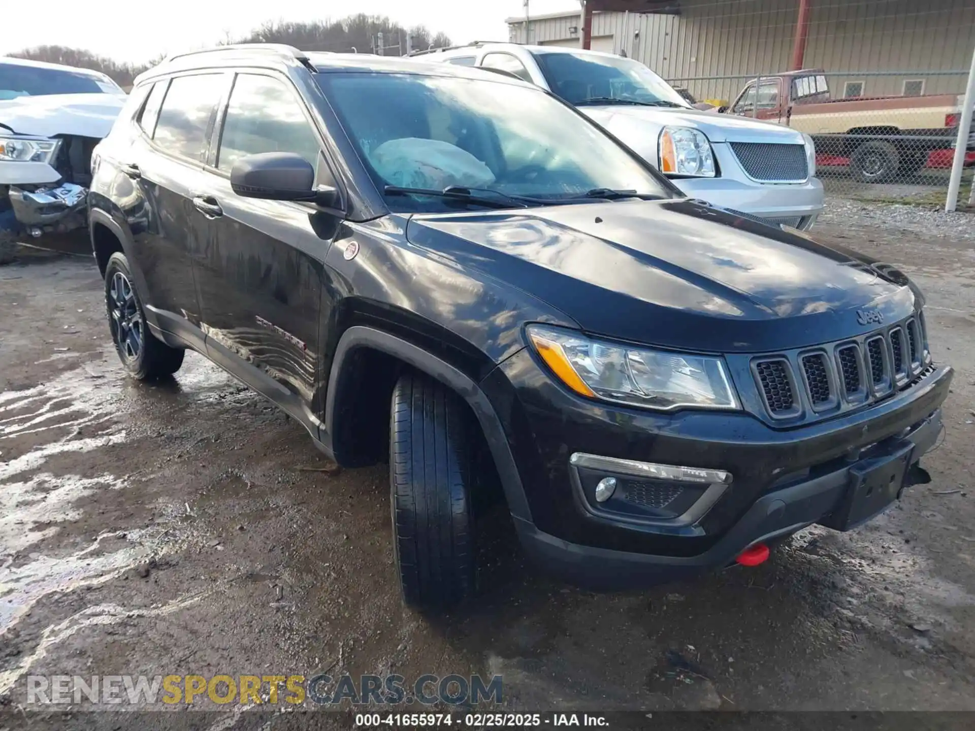 1 Photograph of a damaged car 3C4NJDDBXKT671364 JEEP COMPASS 2019