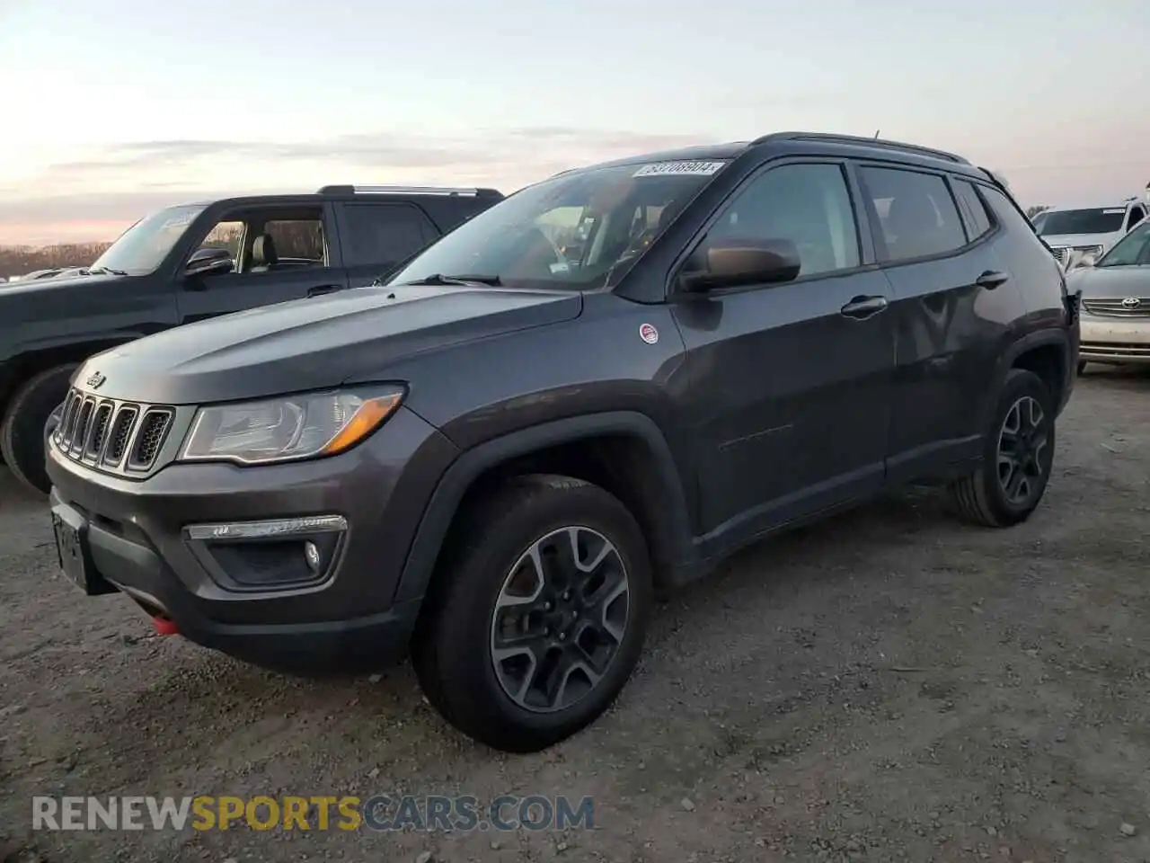 1 Photograph of a damaged car 3C4NJDDBXKT721728 JEEP COMPASS 2019