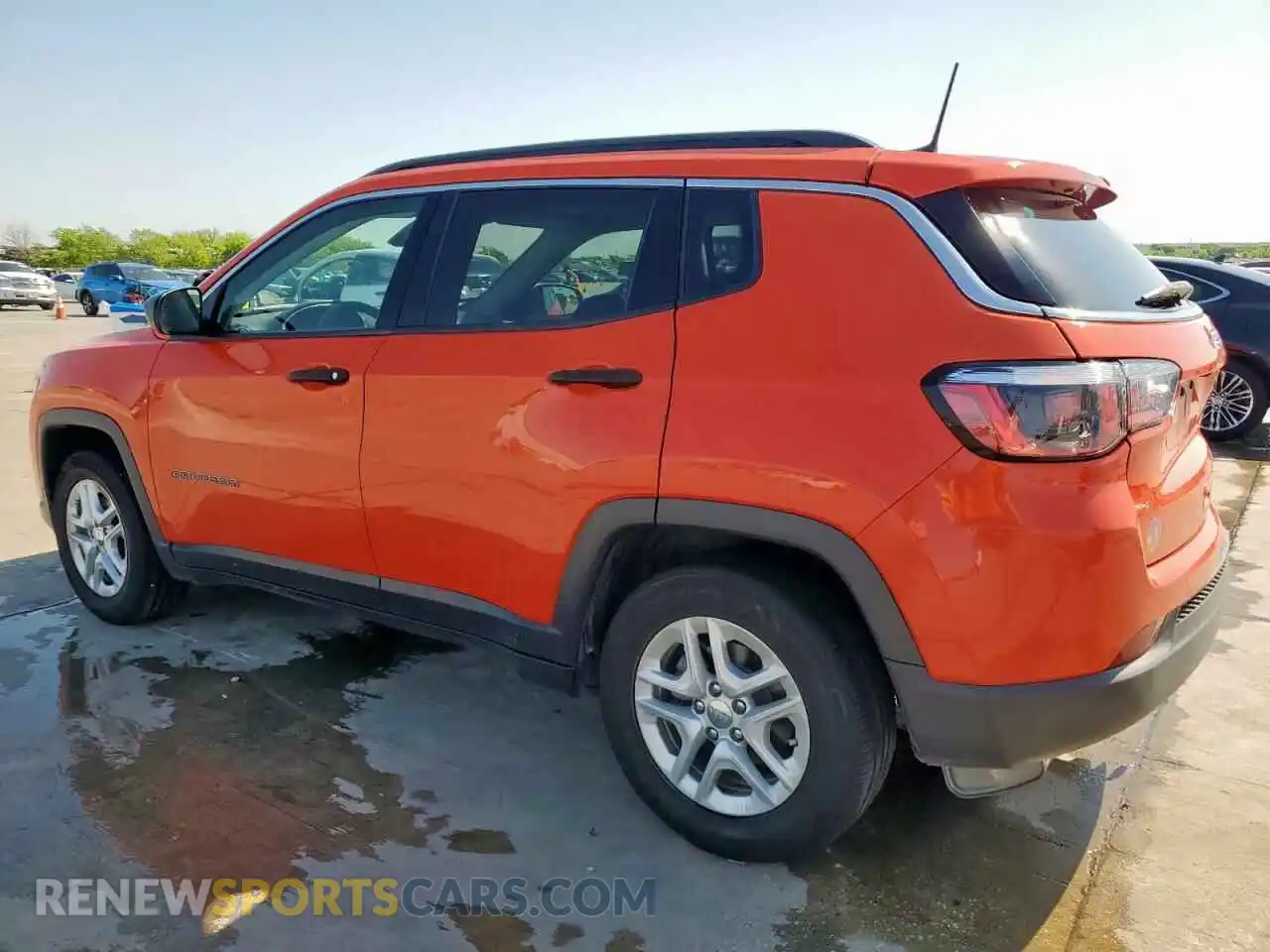 2 Photograph of a damaged car 3C4NJCAB3LT253177 JEEP COMPASS 2020