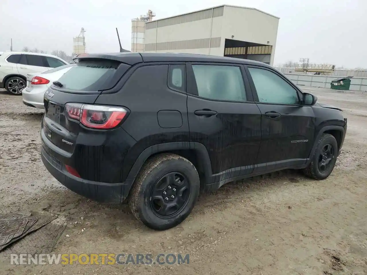 3 Photograph of a damaged car 3C4NJCAB5LT224991 JEEP COMPASS 2020