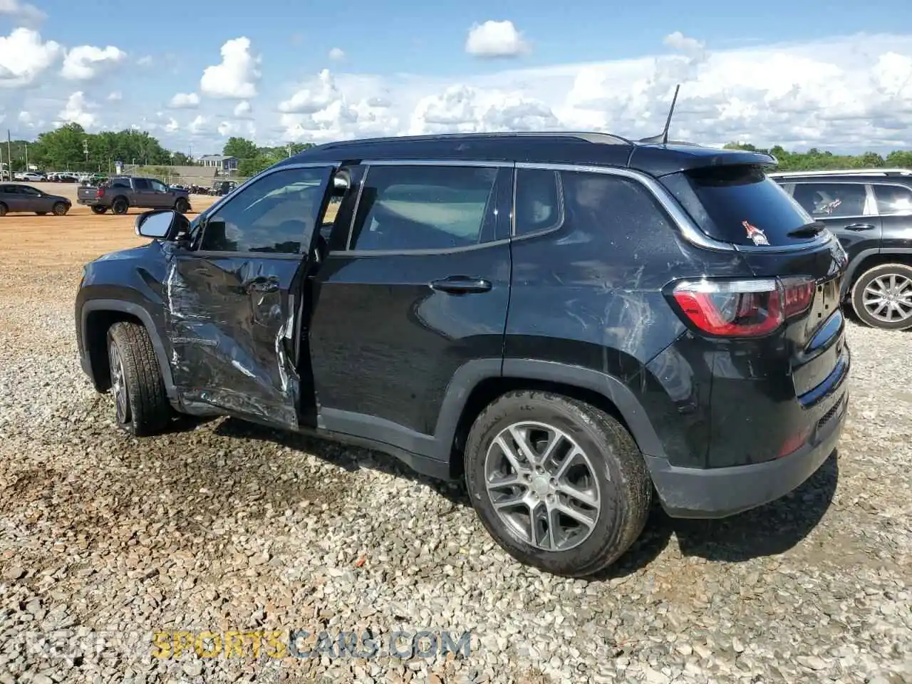2 Photograph of a damaged car 3C4NJCBB0LT242054 JEEP COMPASS 2020