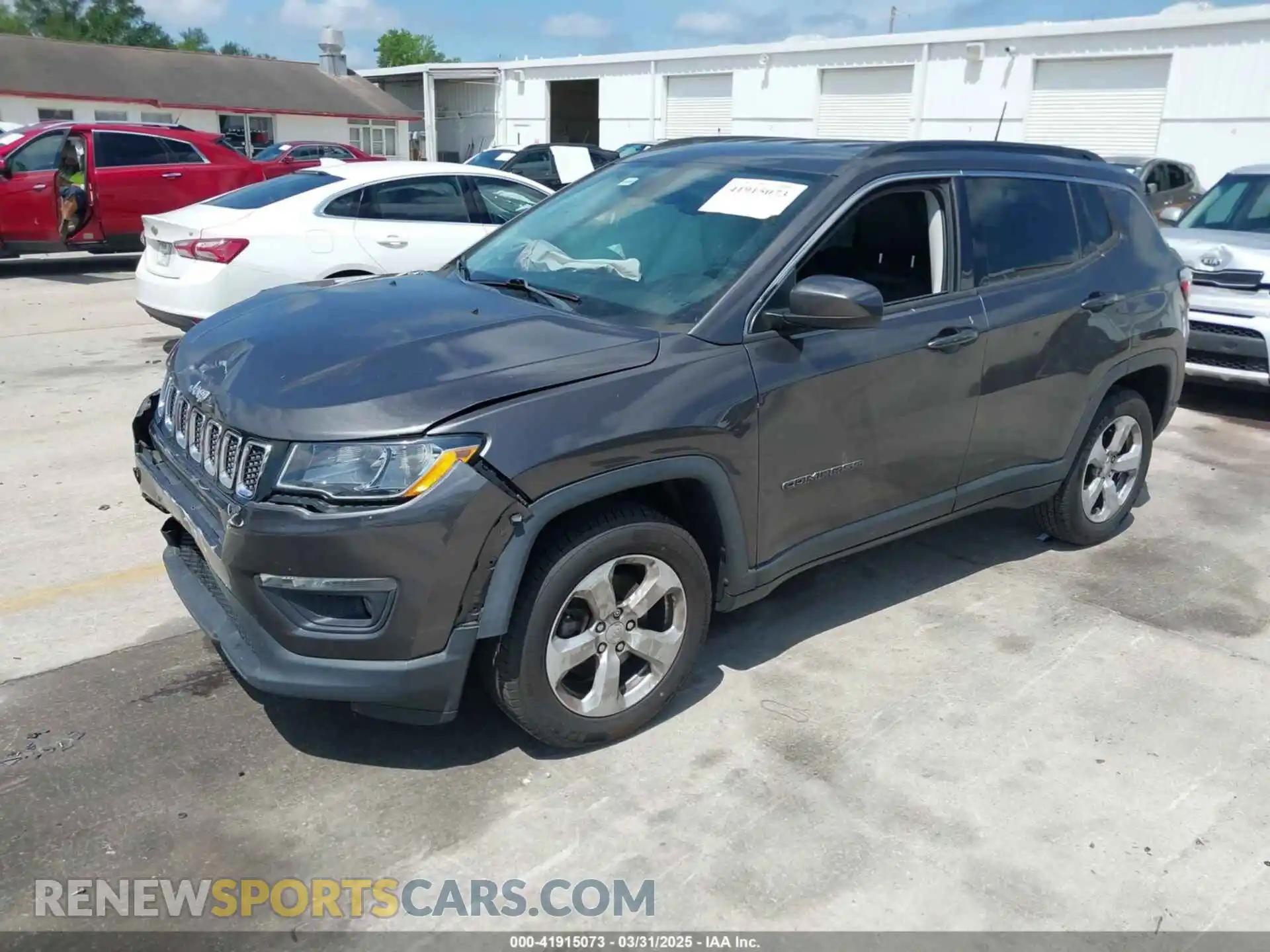 2 Photograph of a damaged car 3C4NJCBB3LT136018 JEEP COMPASS 2020