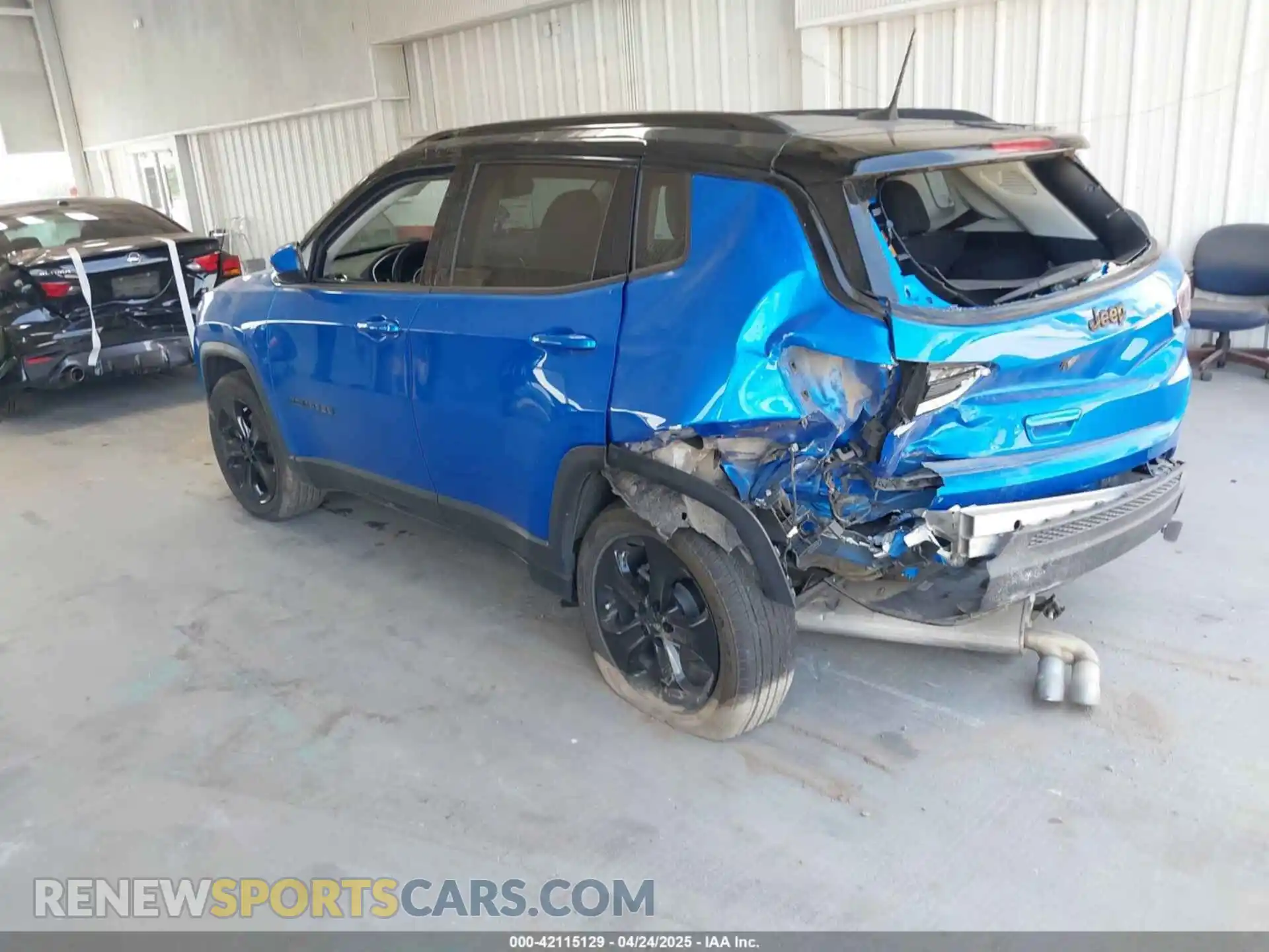 3 Photograph of a damaged car 3C4NJCBB3LT257440 JEEP COMPASS 2020