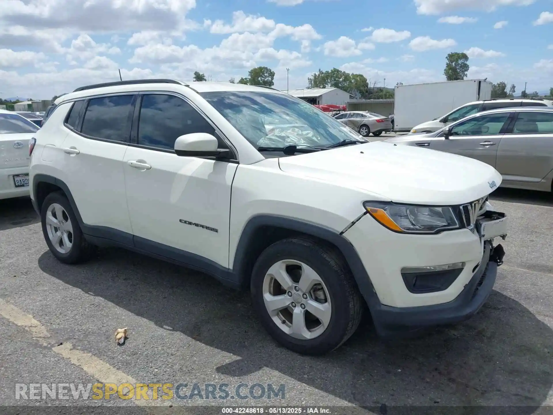 1 Photograph of a damaged car 3C4NJCBB4LT141695 JEEP COMPASS 2020
