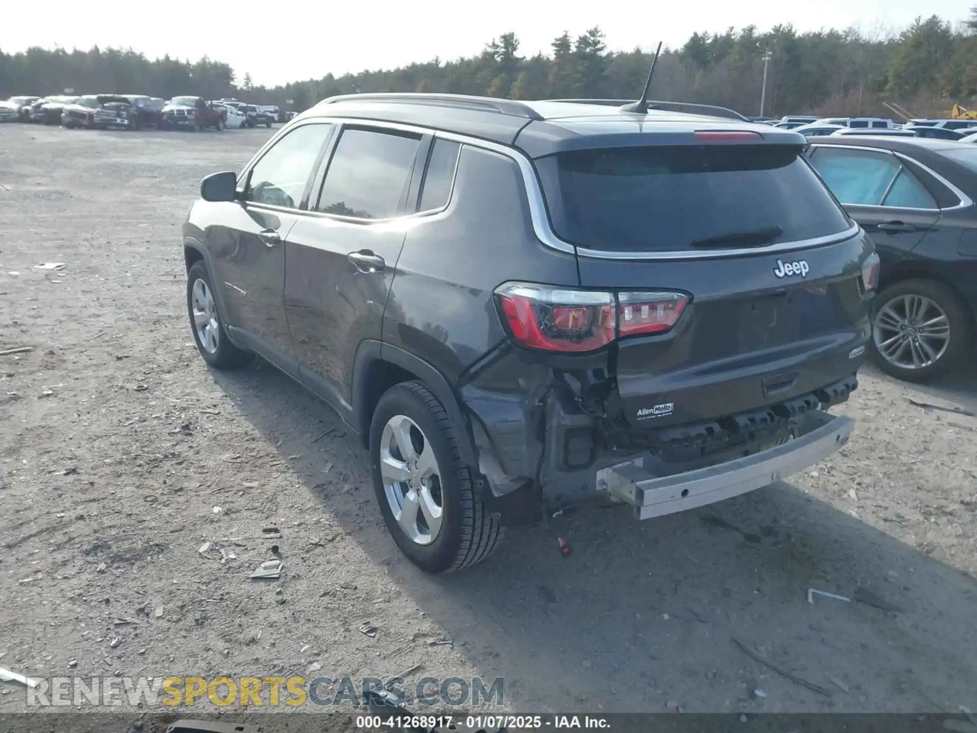 3 Photograph of a damaged car 3C4NJCBB9LT130367 JEEP COMPASS 2020