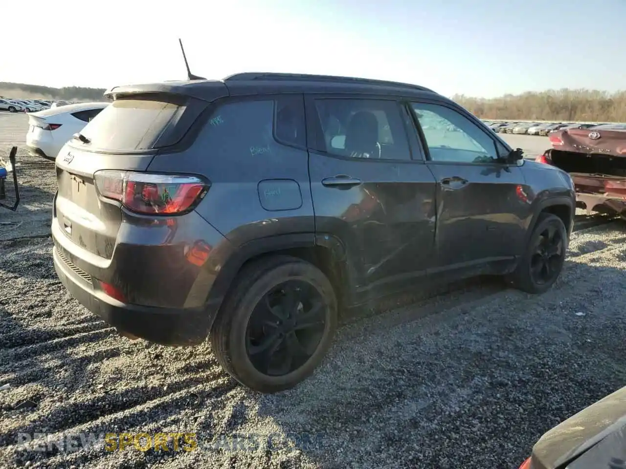 3 fotografías del automóvil dañado 3C4NJCBB9LT176748 JEEP COMPASS 2020
