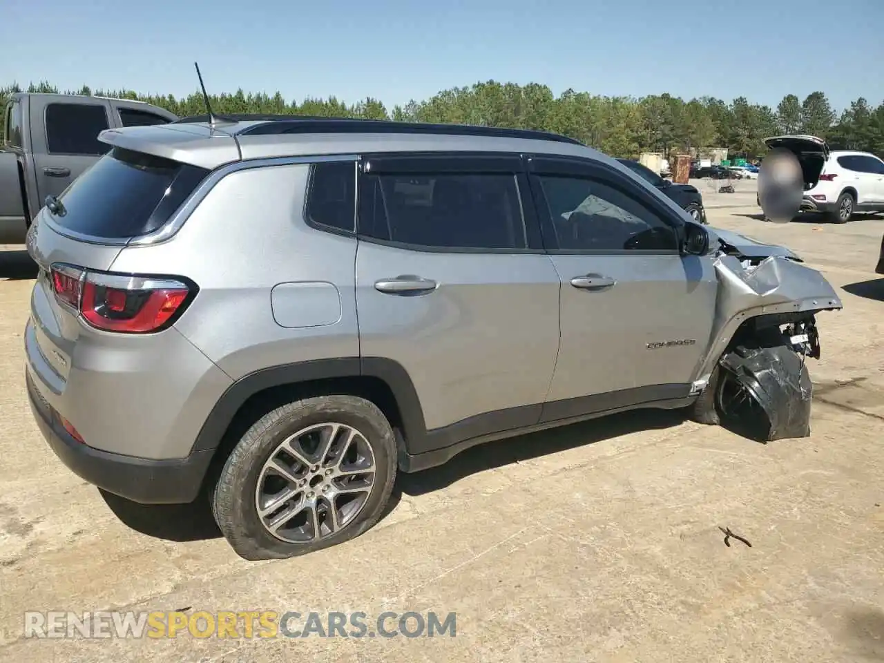 3 Photograph of a damaged car 3C4NJCBBXLT205996 JEEP COMPASS 2020