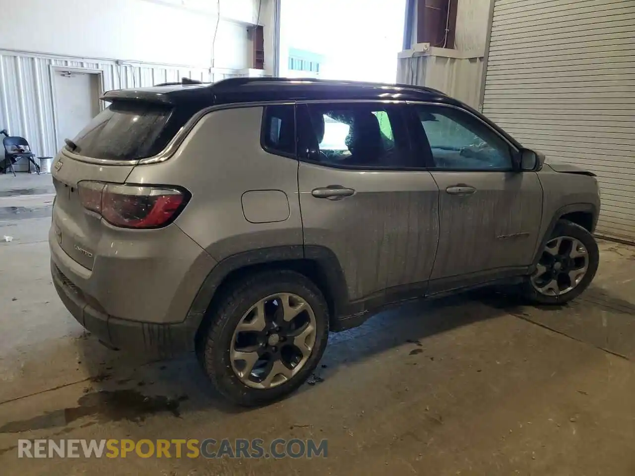 3 Photograph of a damaged car 3C4NJCCB6LT200793 JEEP COMPASS 2020