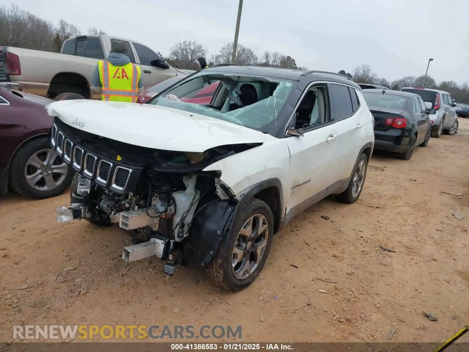2 Photograph of a damaged car 3C4NJCCB8LT114725 JEEP COMPASS 2020