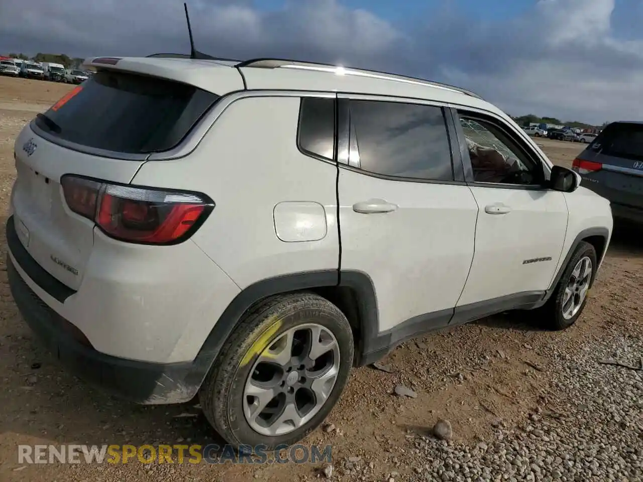 3 Photograph of a damaged car 3C4NJCCBXLT187241 JEEP COMPASS 2020