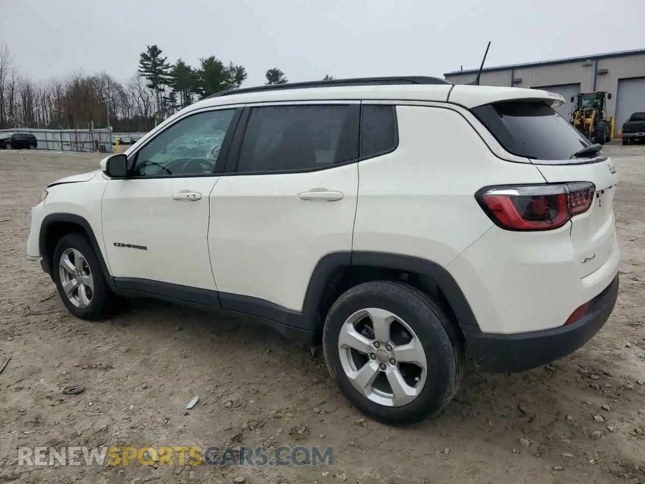 2 Photograph of a damaged car 3C4NJDBB0LT125967 JEEP COMPASS 2020