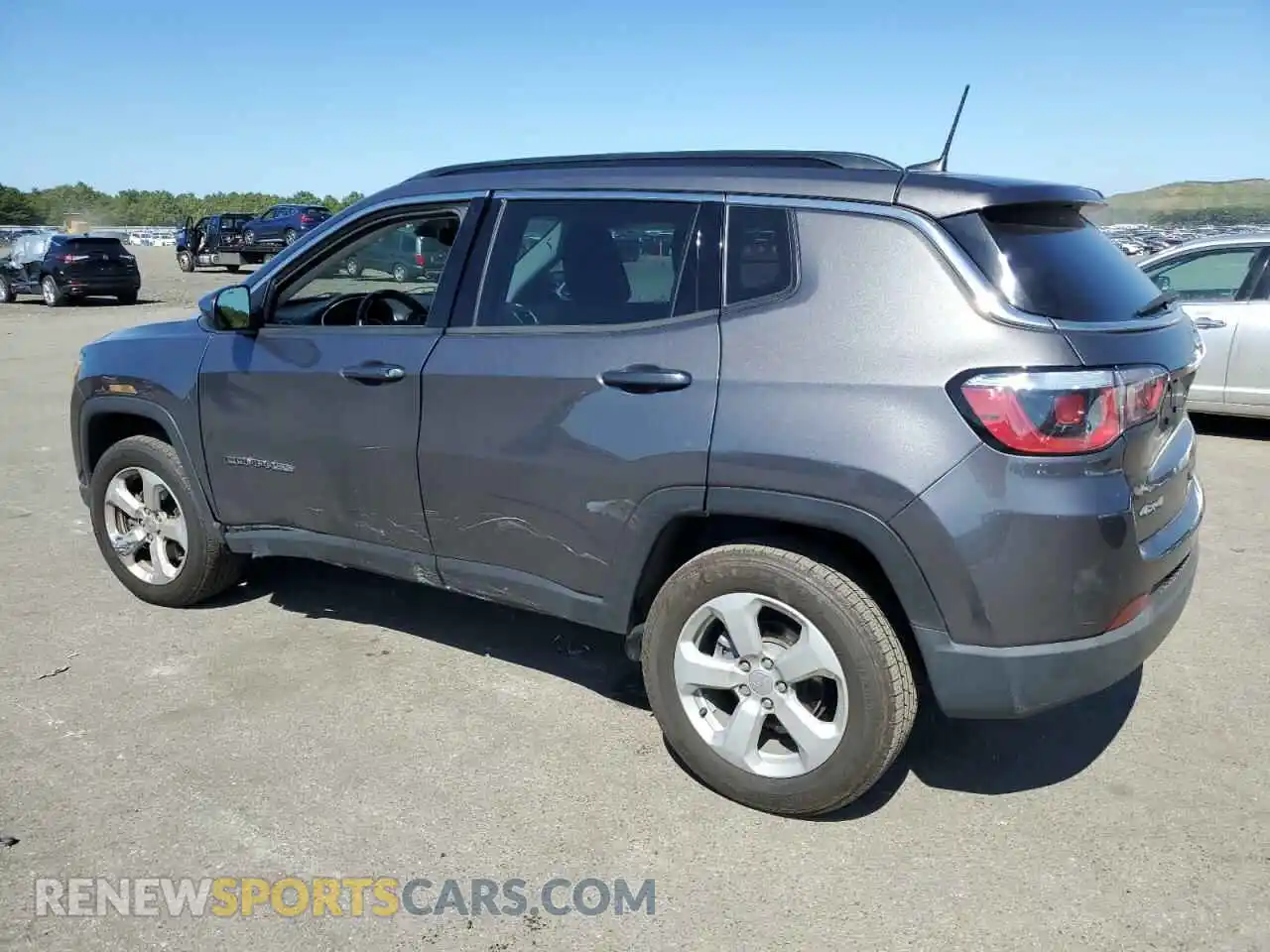 2 Photograph of a damaged car 3C4NJDBB1LT126013 JEEP COMPASS 2020