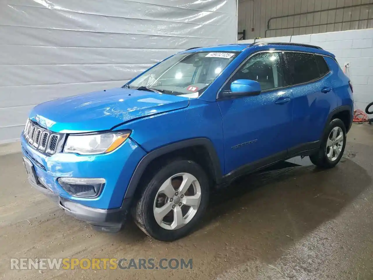 1 Photograph of a damaged car 3C4NJDBB3LT115739 JEEP COMPASS 2020