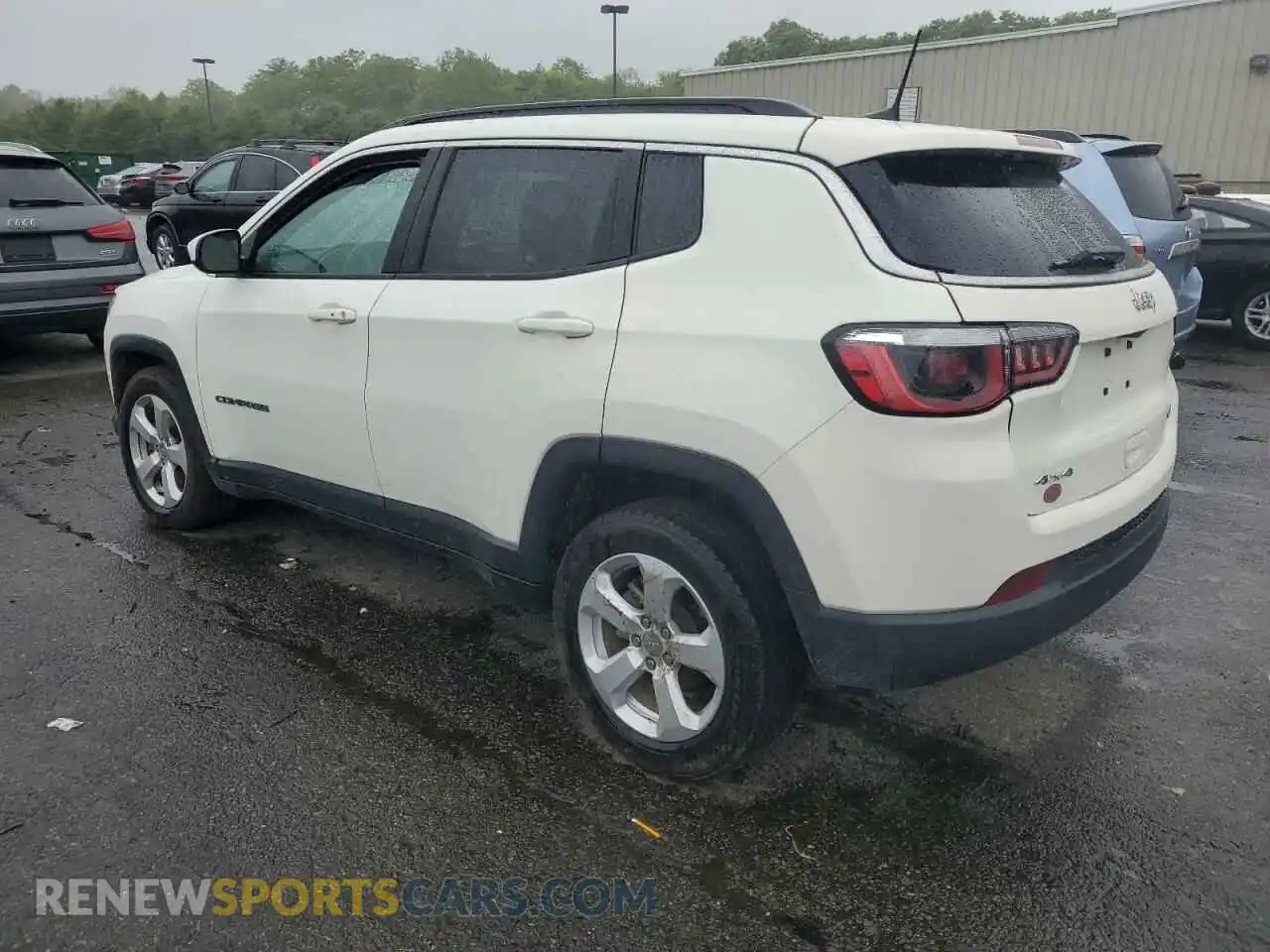 2 Photograph of a damaged car 3C4NJDBB3LT138633 JEEP COMPASS 2020