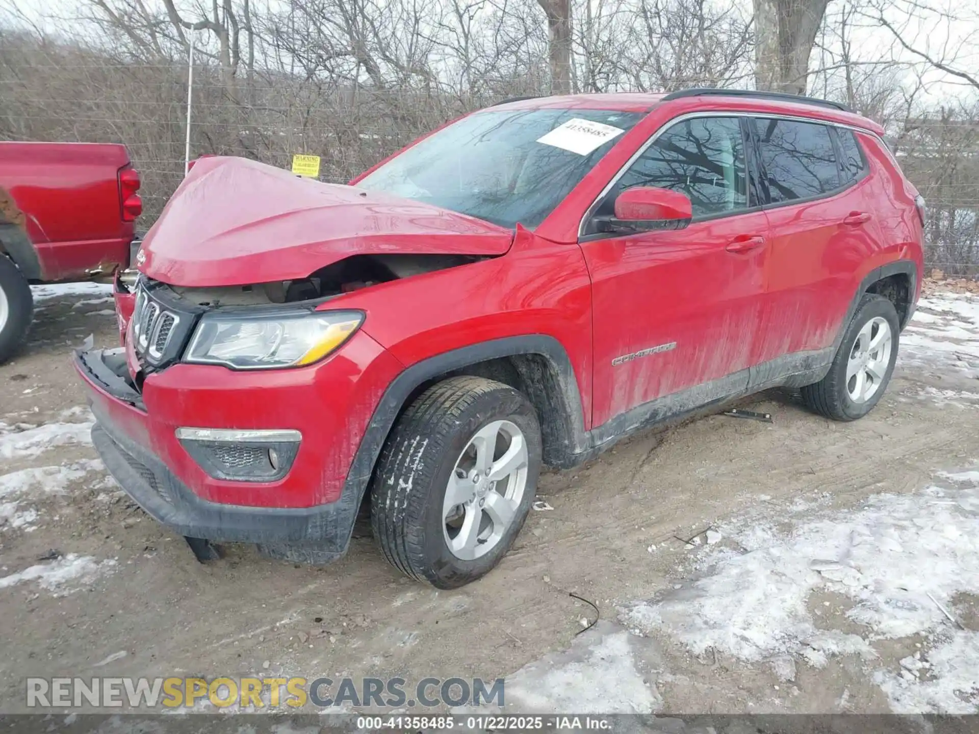 2 fotografías del automóvil dañado 3C4NJDBB3LT240742 JEEP COMPASS 2020