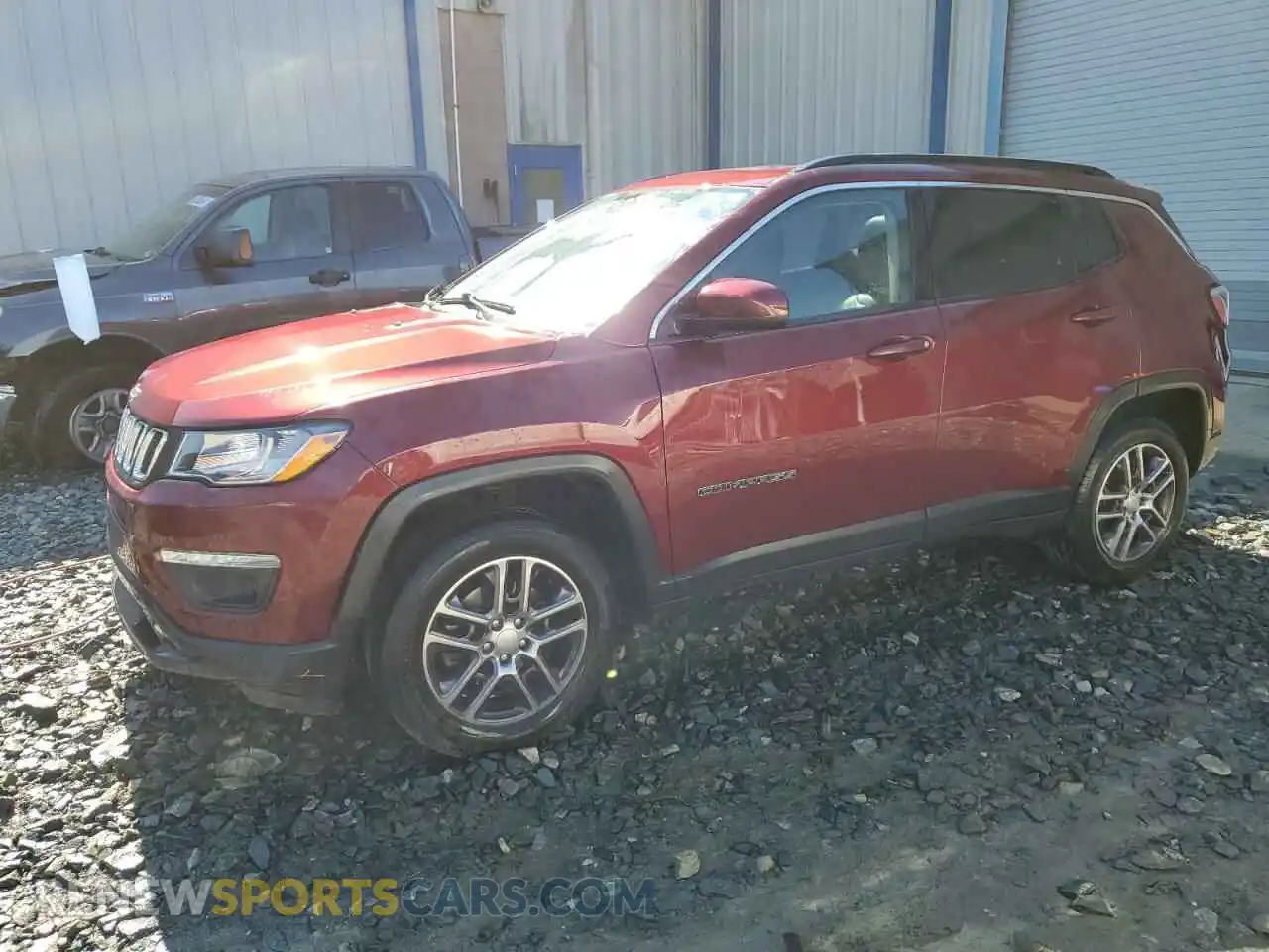 1 Photograph of a damaged car 3C4NJDBB6LT251735 JEEP COMPASS 2020