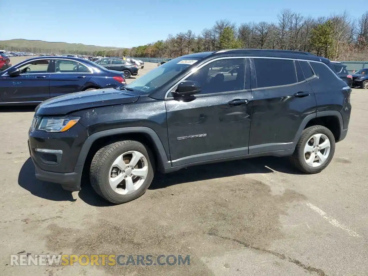 1 Photograph of a damaged car 3C4NJDBB8LT100590 JEEP COMPASS 2020