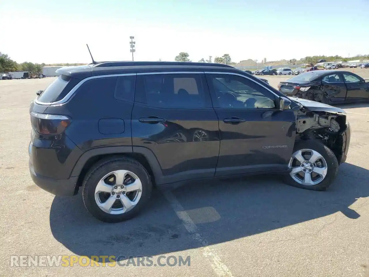 3 Photograph of a damaged car 3C4NJDBB8LT100590 JEEP COMPASS 2020