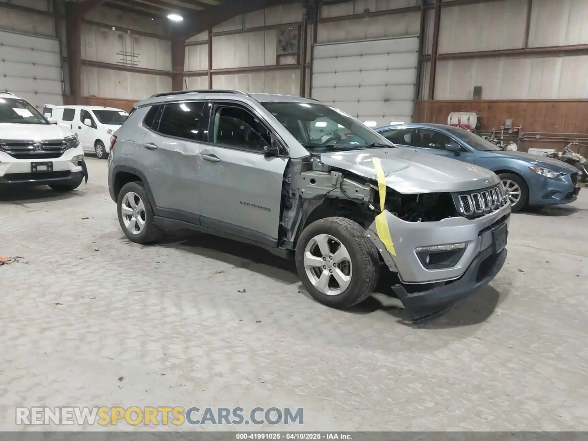 1 Photograph of a damaged car 3C4NJDBB8LT165150 JEEP COMPASS 2020