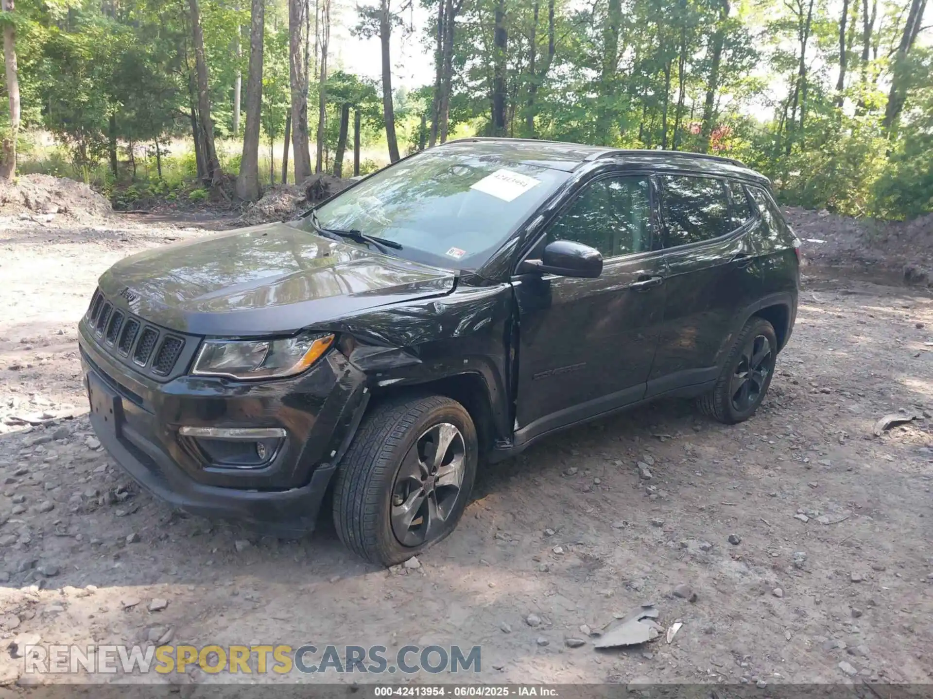 2 Photograph of a damaged car 3C4NJDBB8LT168615 JEEP COMPASS 2020