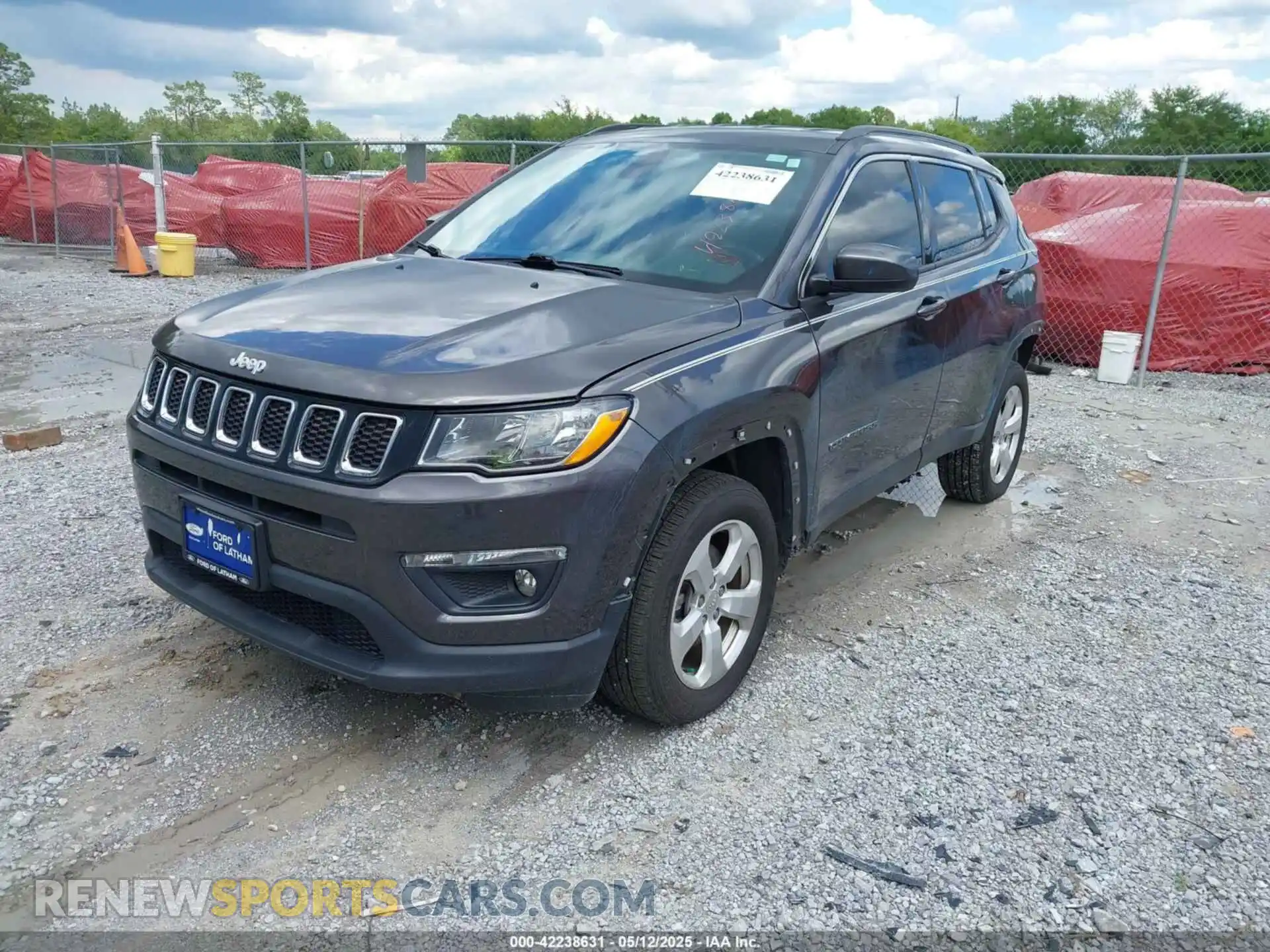 2 fotografías del automóvil dañado 3C4NJDBB9LT129693 JEEP COMPASS 2020