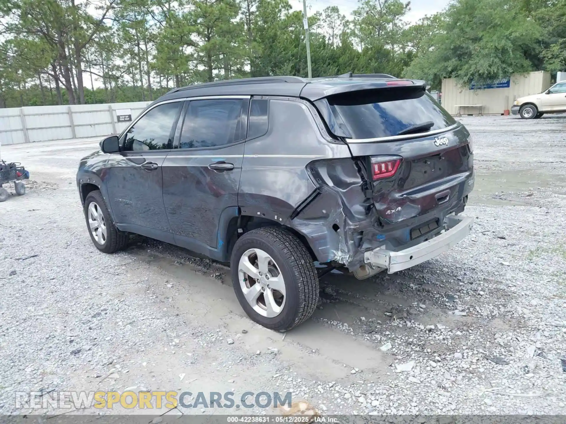 3 fotografías del automóvil dañado 3C4NJDBB9LT129693 JEEP COMPASS 2020