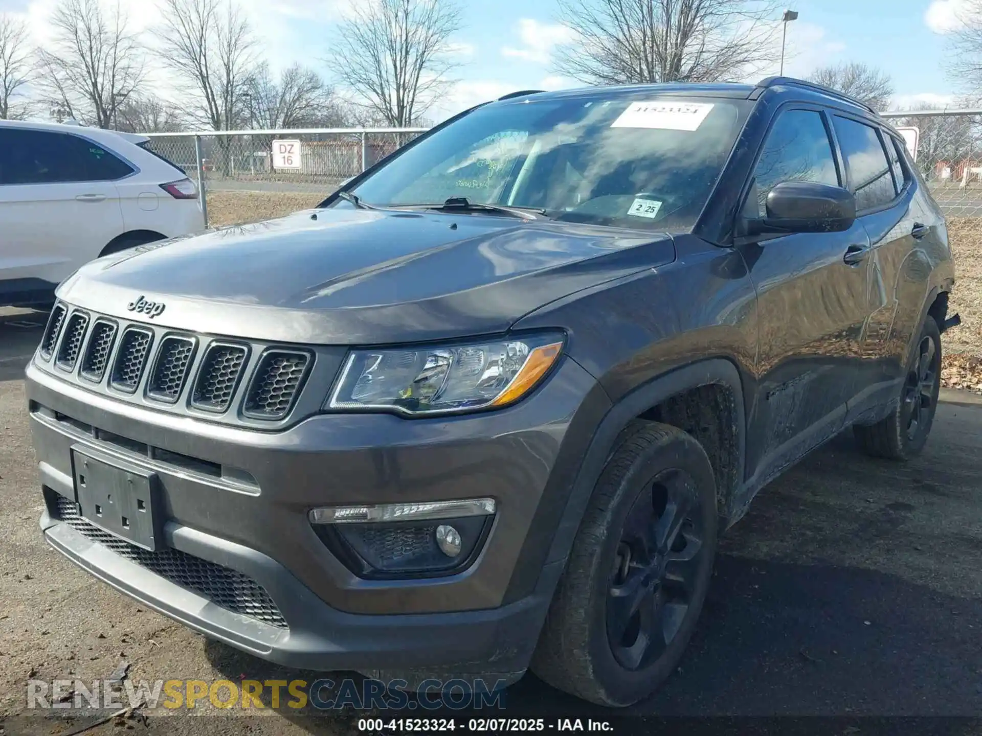 2 Photograph of a damaged car 3C4NJDBB9LT157221 JEEP COMPASS 2020