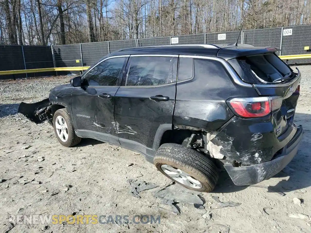 2 Photograph of a damaged car 3C4NJDBBXLT148978 JEEP COMPASS 2020