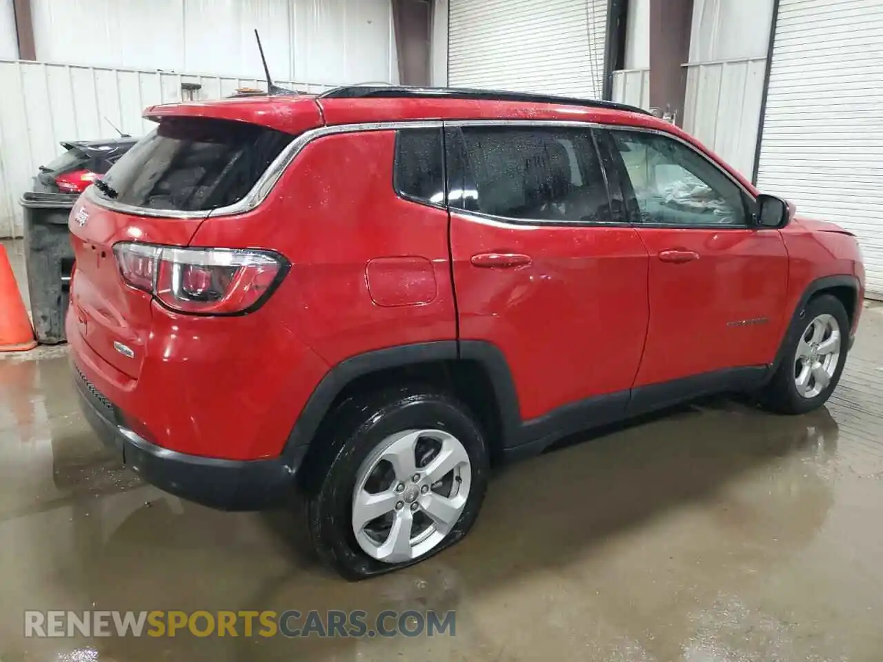 3 Photograph of a damaged car 3C4NJDBBXLT150326 JEEP COMPASS 2020