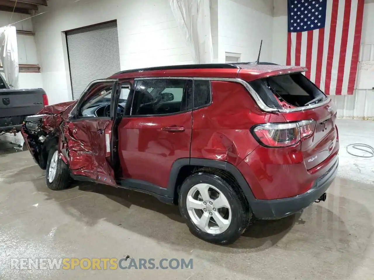 2 Фотография поврежденного автомобиля 3C4NJDBBXLT255903 JEEP COMPASS 2020