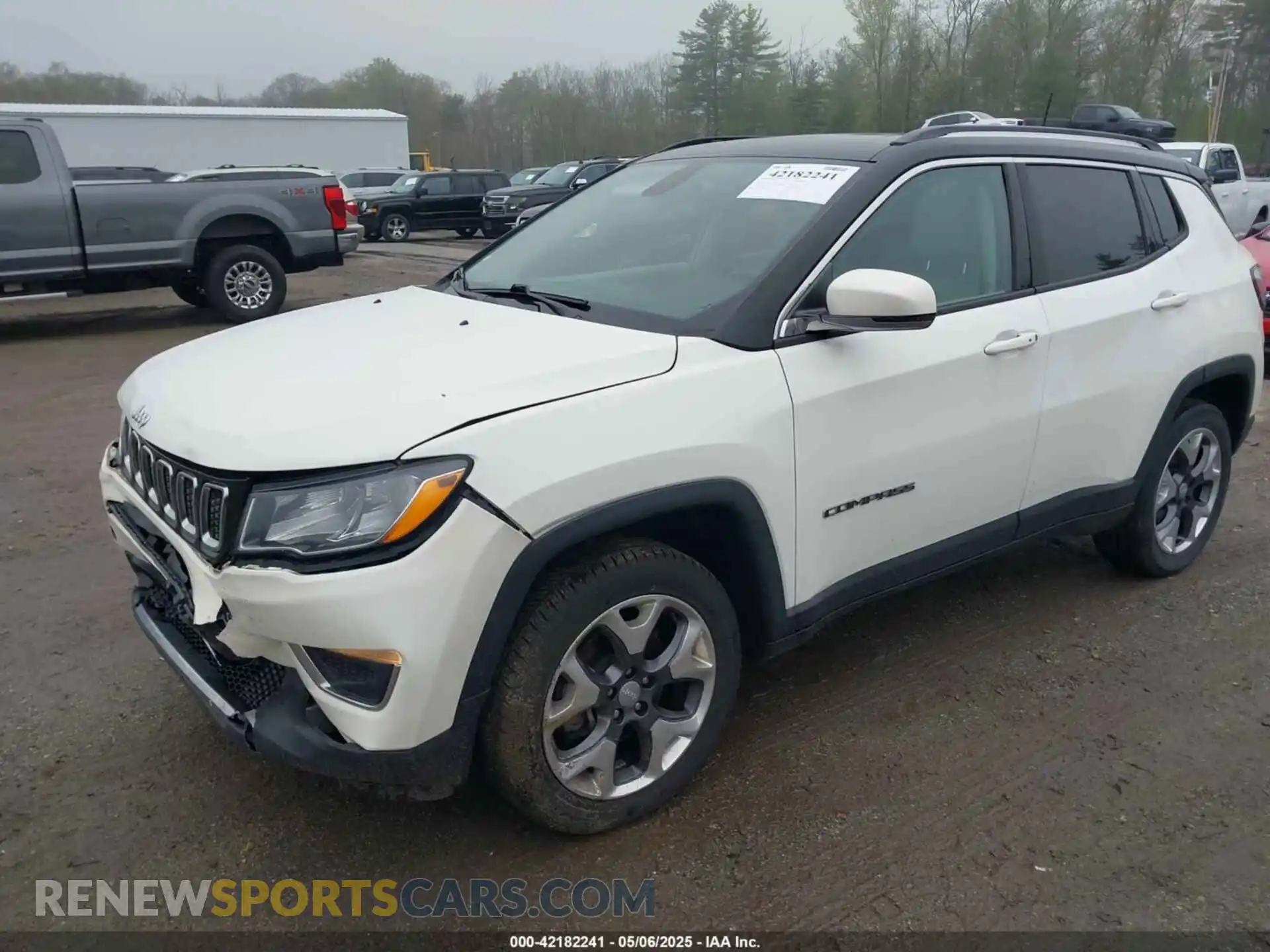 2 Photograph of a damaged car 3C4NJDCB0LT233570 JEEP COMPASS 2020