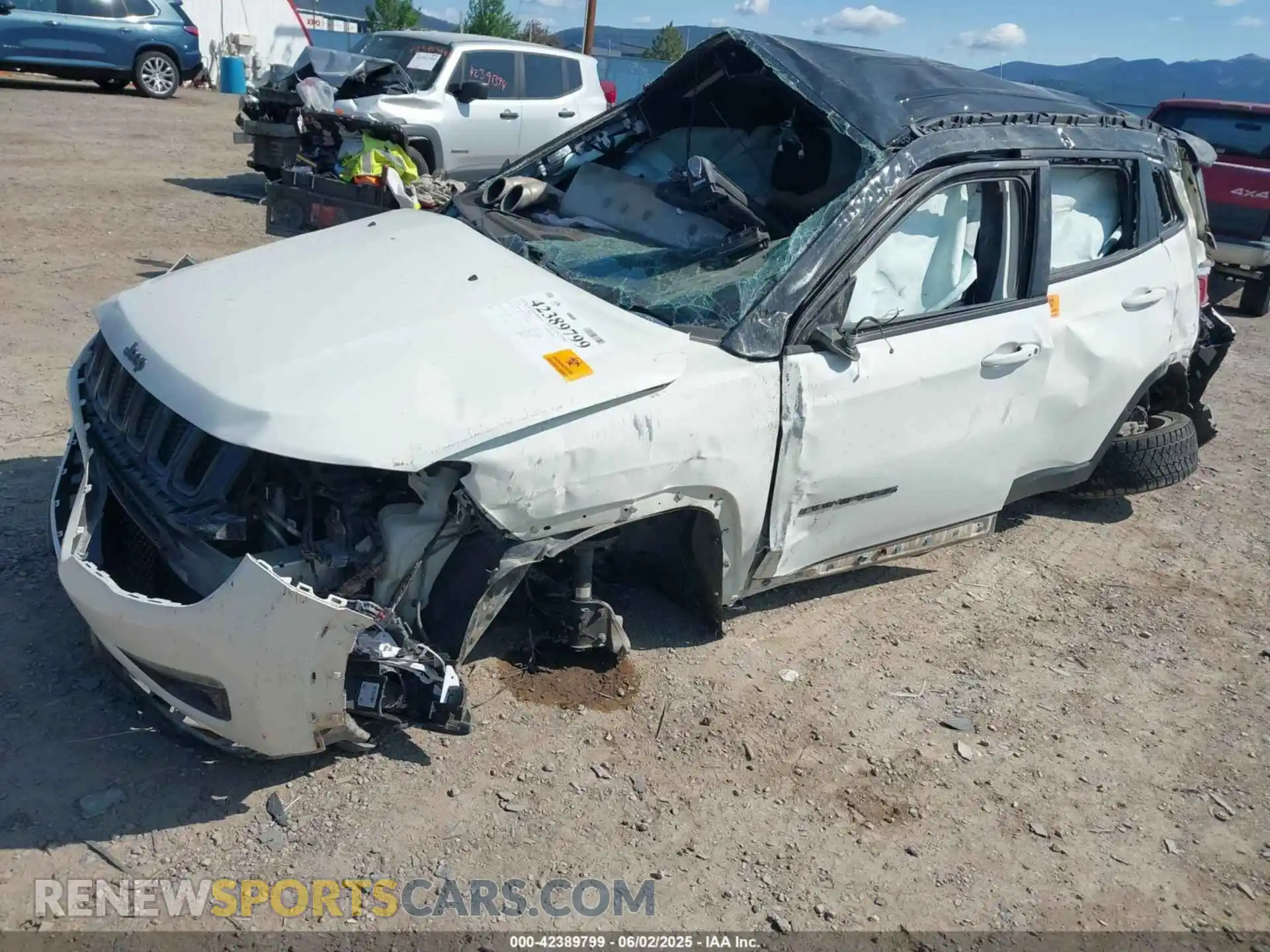2 Photograph of a damaged car 3C4NJDCB1LT137611 JEEP COMPASS 2020