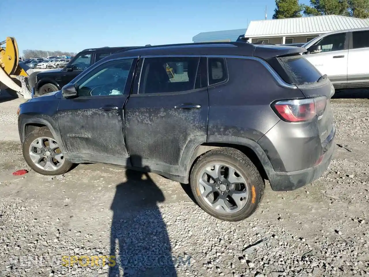 2 Photograph of a damaged car 3C4NJDCB1LT153372 JEEP COMPASS 2020
