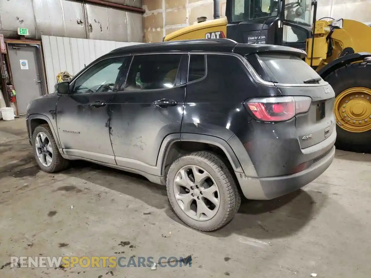 2 Photograph of a damaged car 3C4NJDCB5LT208633 JEEP COMPASS 2020