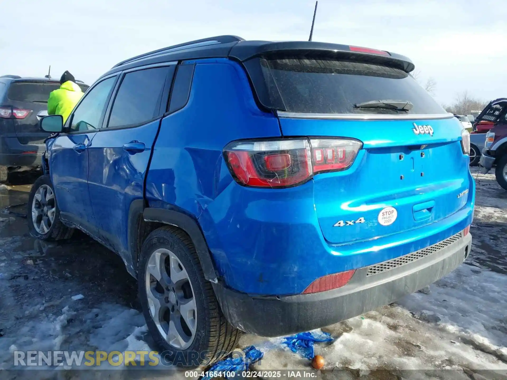 3 Photograph of a damaged car 3C4NJDCB7LT147155 JEEP COMPASS 2020