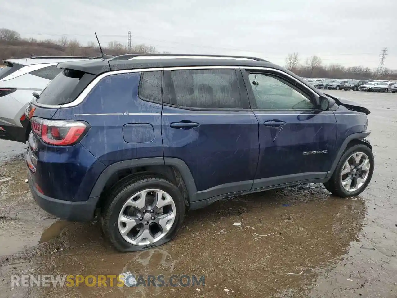 3 Photograph of a damaged car 3C4NJDCB8LT156737 JEEP COMPASS 2020