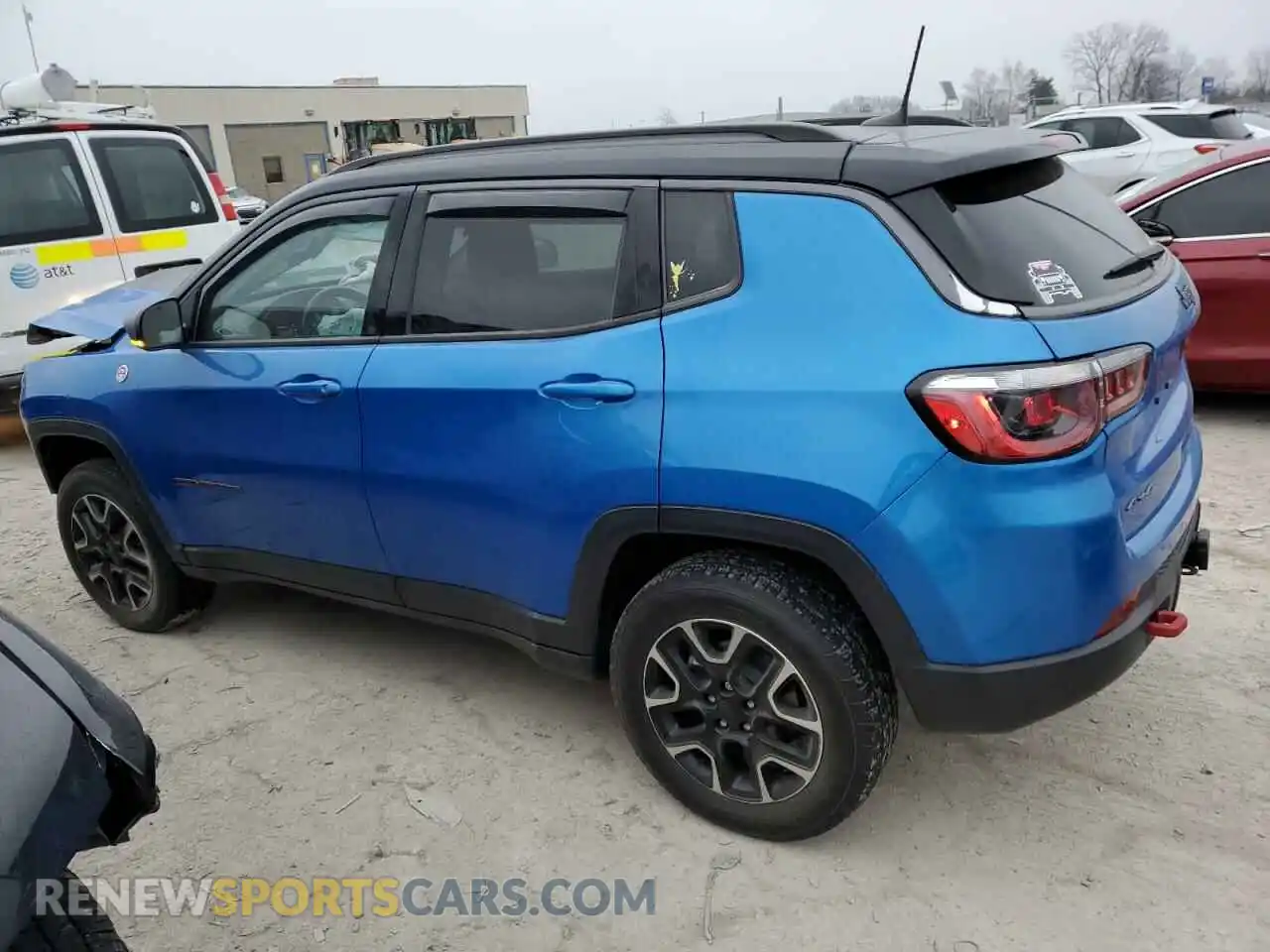 2 Photograph of a damaged car 3C4NJDDB0LT248715 JEEP COMPASS 2020