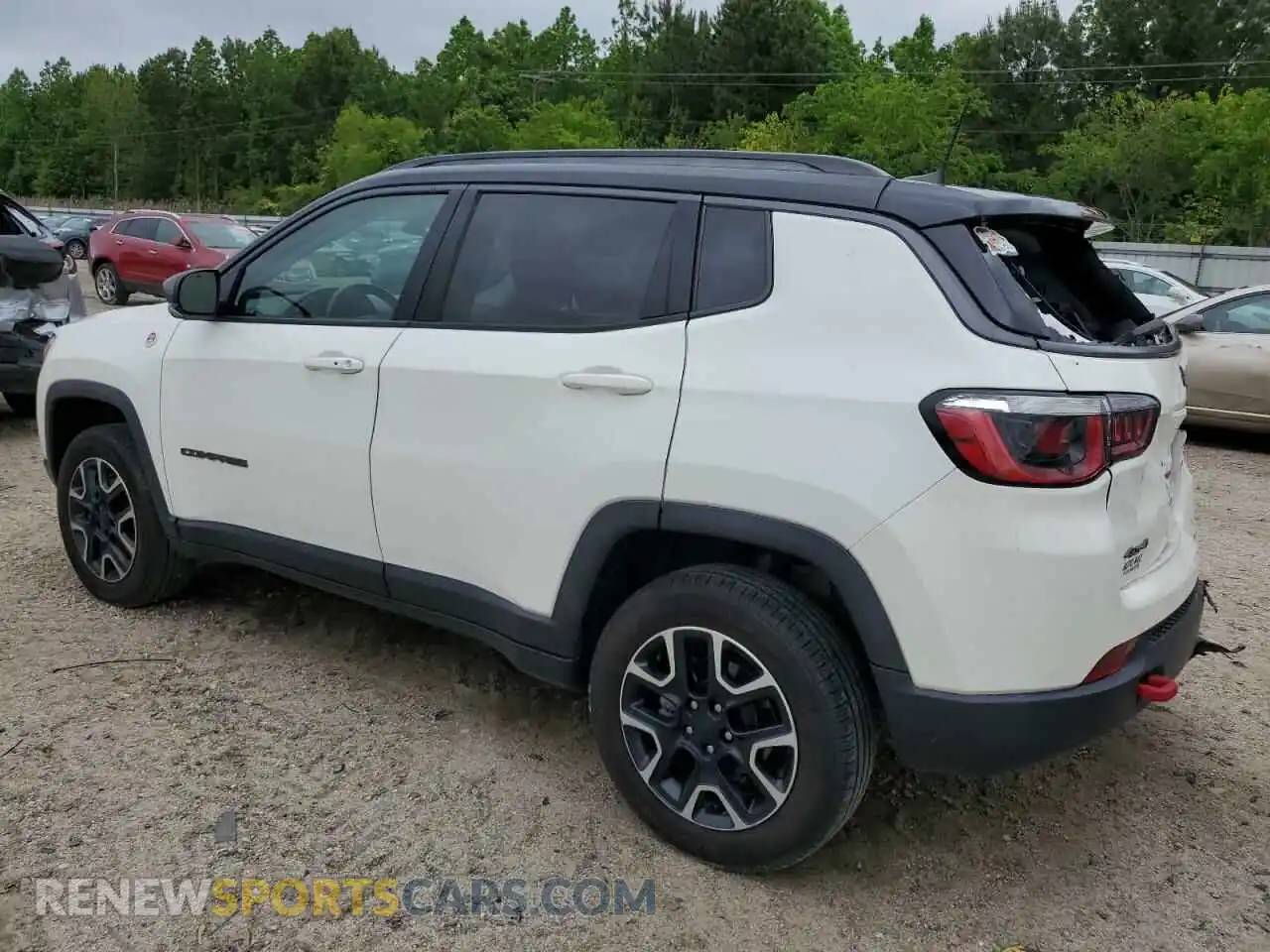 2 Photograph of a damaged car 3C4NJDDB1LT122251 JEEP COMPASS 2020